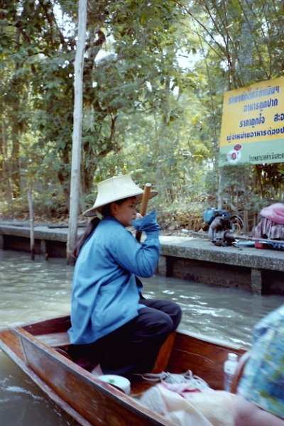 Thailand 2001-BDFM71.JPG
